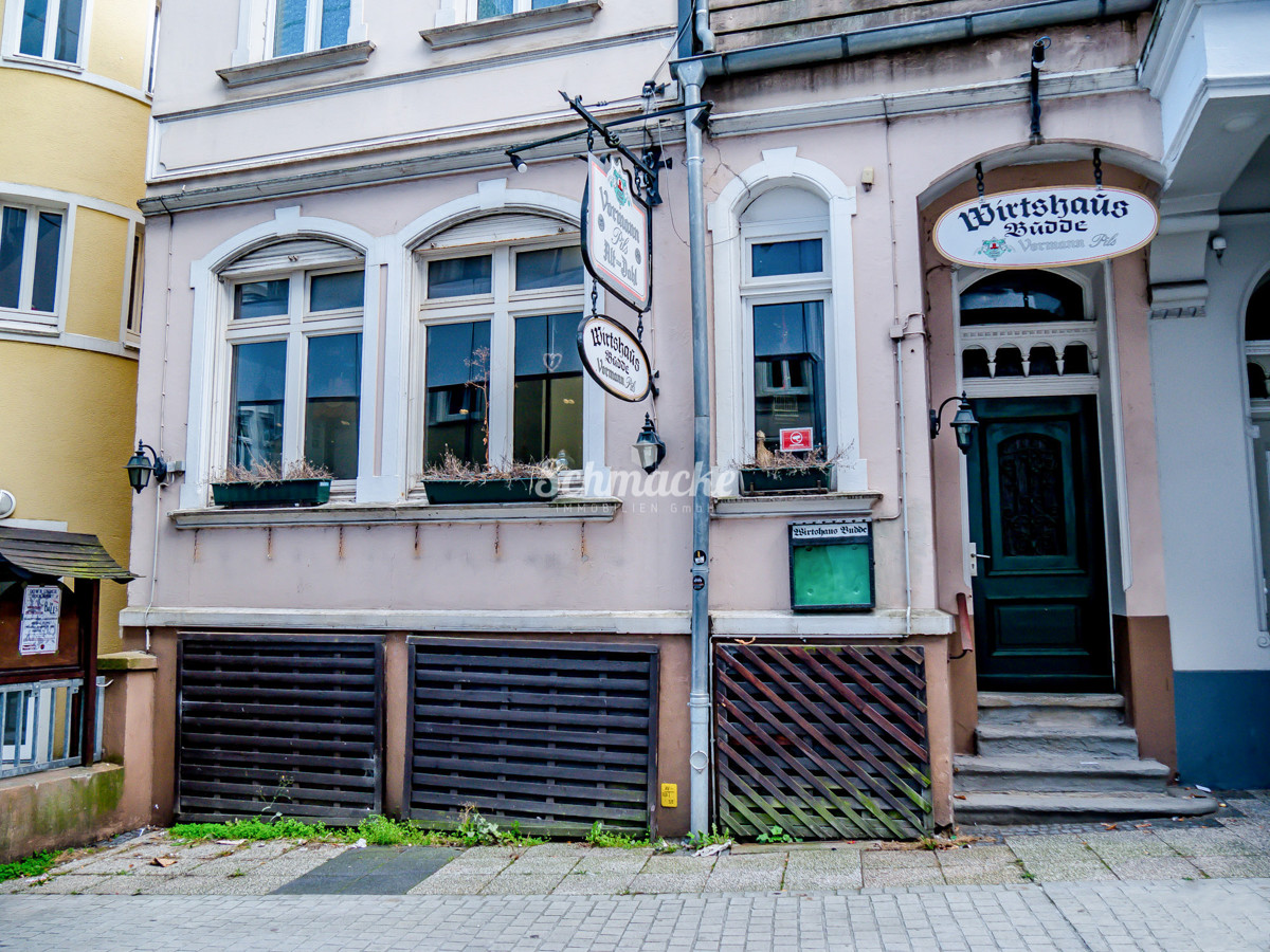 Stilvolle und gemütliche Gaststätte (ca.168m²) mit Wirtswohnung (ca.95m²) im Herzen von Lüdenscheid, 58511 Lüdenscheid, Gastronomie