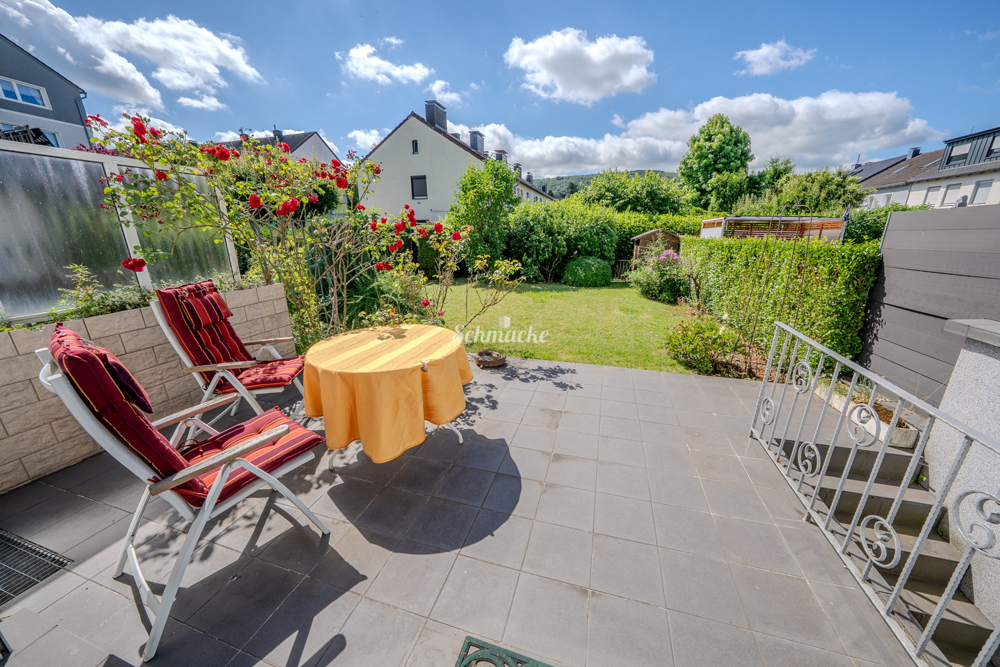 Geräumiges Reihenmittelhaus mit schönem Garten und ausgebauten Dachgeschoss, 58135 Hagen, Reihenmittelhaus