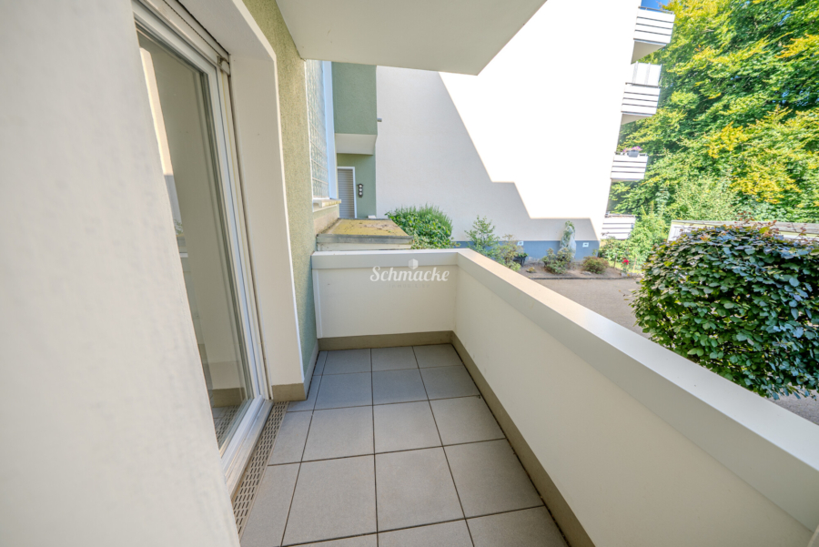 Balkon - Teilsanierte, ruhige Wohnung mit Balkon und Garage in angenehmer Wohnlage von Hagen-Boloh
