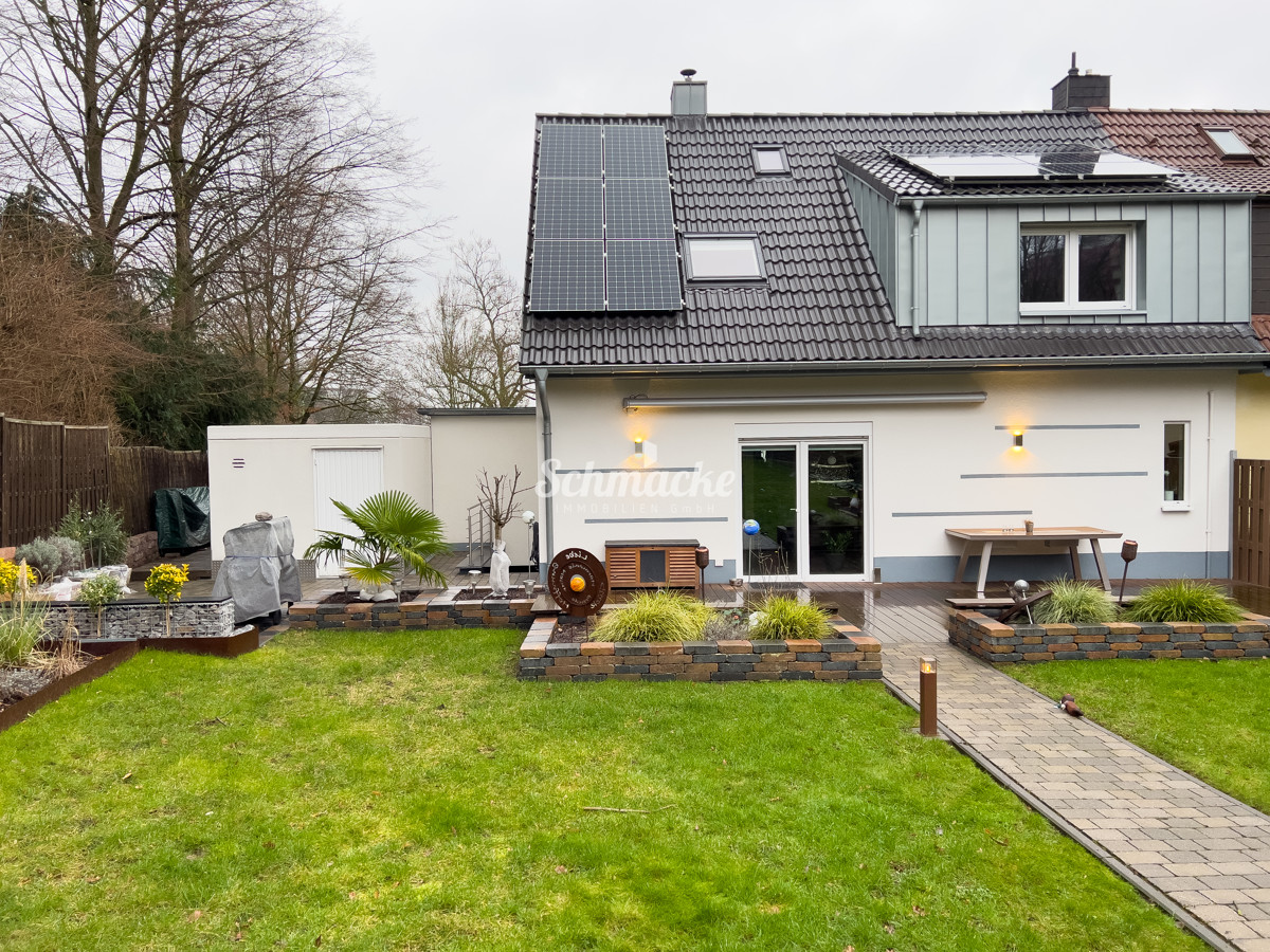 Top-gepflegtes, saniertes, und ruhiges Haus mit Garage & Solaranlage Nähe Helfer Einkaufszentrum, 58099 Hagen, Doppelhaushälfte