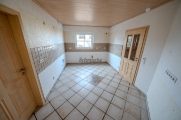 Küchen EG - Freistehendes Haus, Garage, Carport, Solaranlage und Wärmepumpe in traumhafter Lage in Wiblingwerde