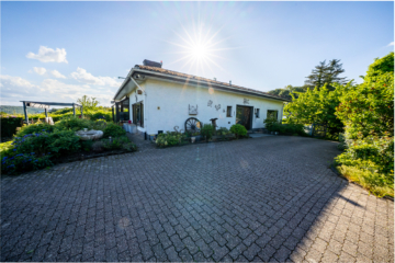 Eingang/Vorplatz - Wunderschönes Einfamilienhaus in Herdecke mit traumhaftem Weitblick zur Miete