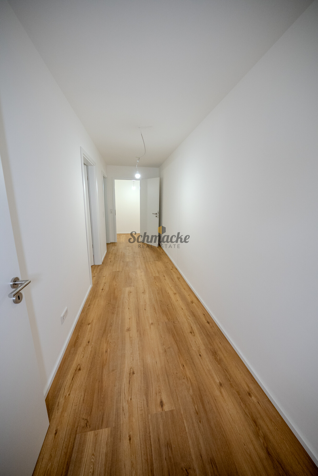 Charmante 3-Zimmer-Wohnung mit Terrasse und Garage in Düsseldorf-Carlstadt, 40213 Düsseldorf / Carlstadt, Etagenwohnung