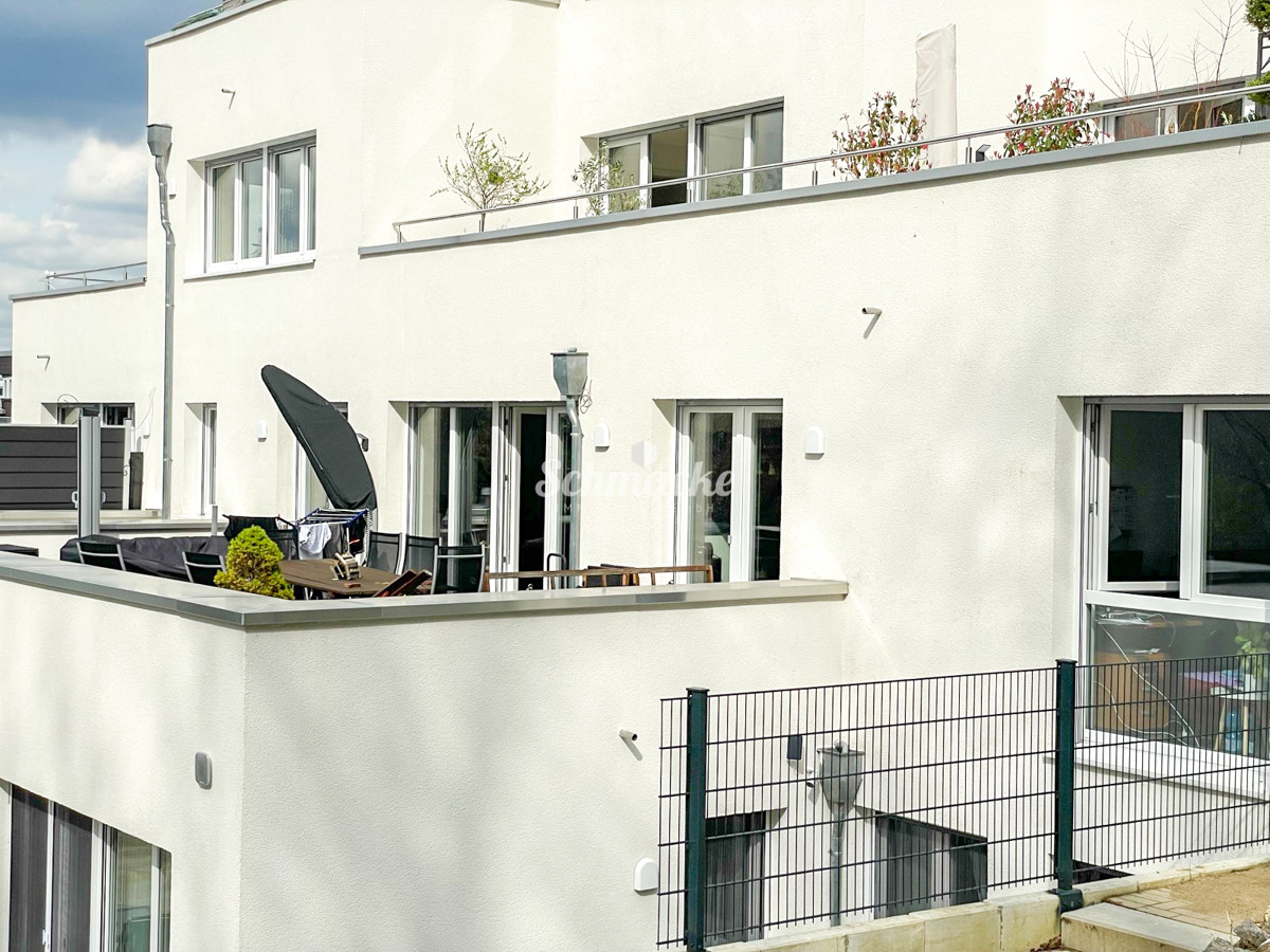 Sehr ruhige Niedrig-Energie Terrassenwohnung mit Traumausblick in Hagen-Emst, 58093 Hagen, Etagenwohnung