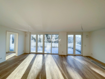 Wohnzimmer (1) - Sehr ruhige Niedrig-Energie Terrassenwohnung mit Traumausblick in Hagen-Emst