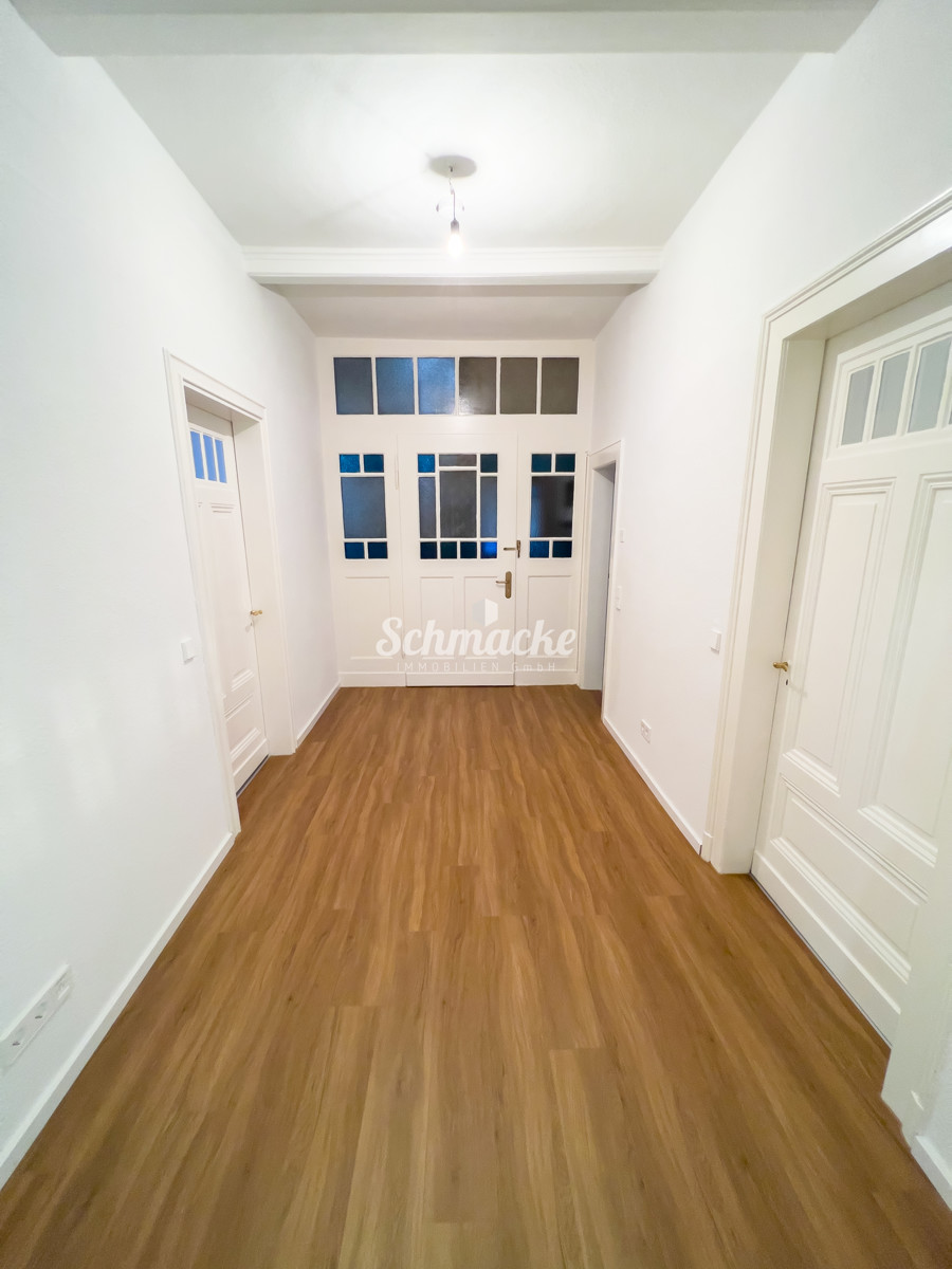 Komplett sanierte Erdgeschosswohnung mit kleinem eigenen Gartenanteil, 58099 Hagen, Erdgeschosswohnung